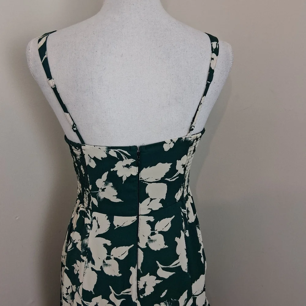 Abercrombie & Fitch Green and White Ruffled Maxi Dress Size Small - Picture 5 of 11